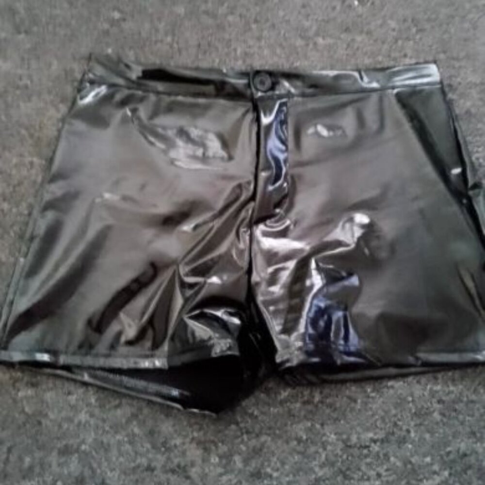 Sexy Slim Black Leather Short